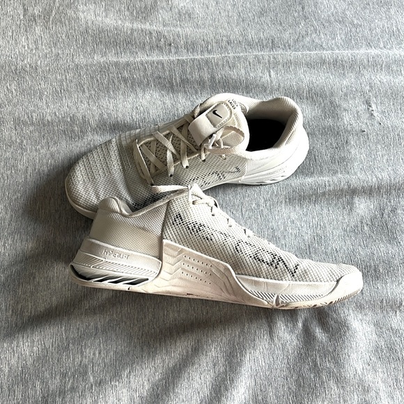 Nike Metcon, white size 8 - Picture 2 of 2